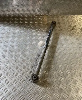 Toyota Land Cruiser (J150) Rear control arm