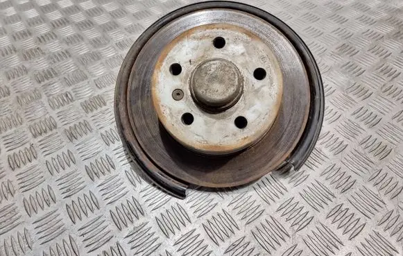 Mercedes-Benz B W245 Rear wheel hub