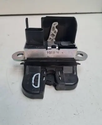 Volkswagen Golf VII Tailgate/trunk/boot lock/catch/latch 5G6827505