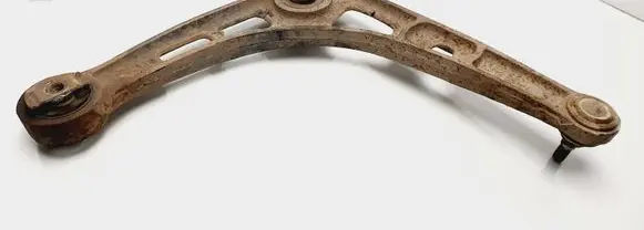 Renault Laguna I Front lower control arm/wishbone