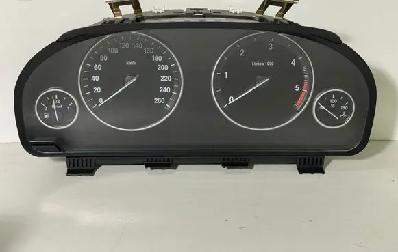 BMW 5 F10 F11 Speedometer (instrument cluster) 9227614 922761401