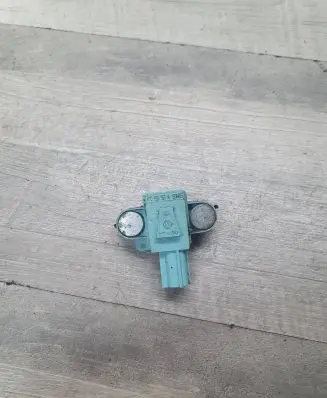 Audi A6 S6 C6 4F Airbag deployment crash/impact sensor 4F0955557A