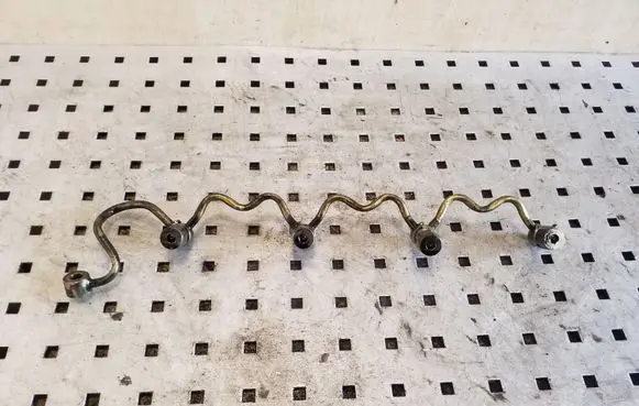 Toyota RAV 4 (XA20) Fuel return line/hose 