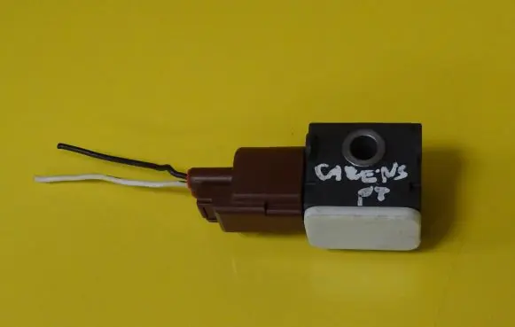 KIA Carens I Airbag deployment crash/impact sensor 959201D000