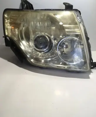 Mitsubishi Pajero Headlight/headlamp 10087874 HCHR602
