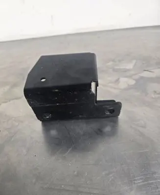 Audi Q5 SQ5 Bracket in trunk/boot 8R0813384G S355MC 0110