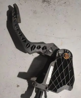 Clutch pedal