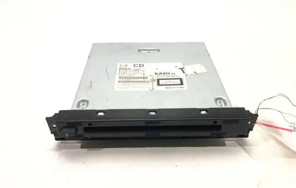 Mazda CX-5 Radio/CD/DVD/GPS head unit KA0H-669G0