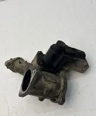 Skoda Fabia Mk2 (5J) EGR valve 03G129637A 03G131501N