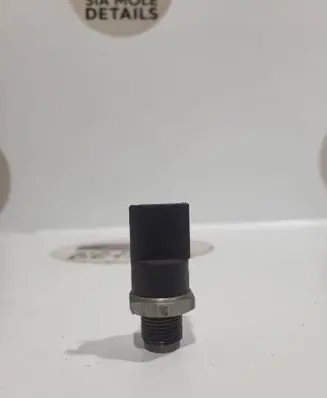 Audi A6 S6 C6 4F Fuel pressure sensor 0281002691