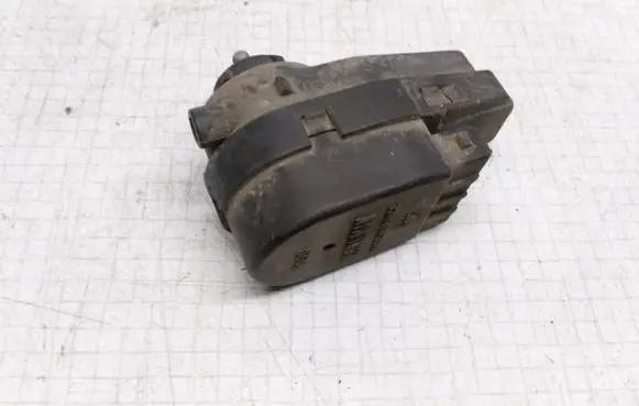 Peugeot 605 Headlight level adjustment motor 7220
