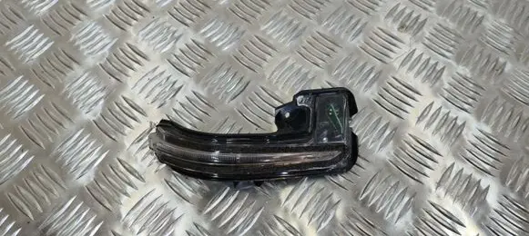 Toyota C-HR II Mirror indicator light 81730F4020 2122001653