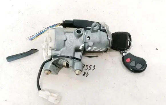Toyota Avensis Verso Ignition lock 45020287 45020-28-7