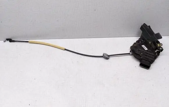 Ford Focus C-MAX Front door lock 3M5AR21813EN