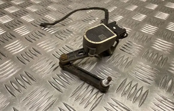 BMW 7 F01 F02 F03 F04 Headlight/headlamp level sensor 6784075 6752797