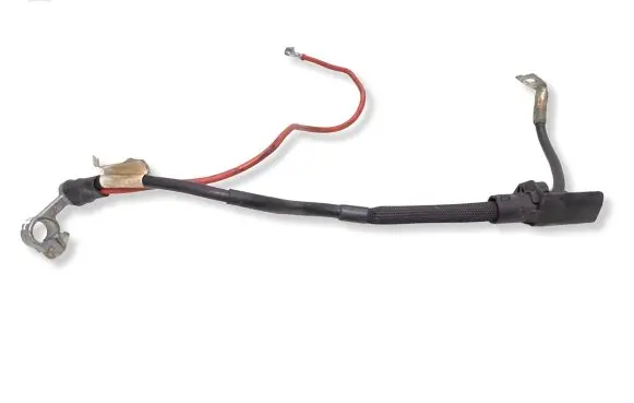 Skoda Yeti (5L) Positive cable (battery) 