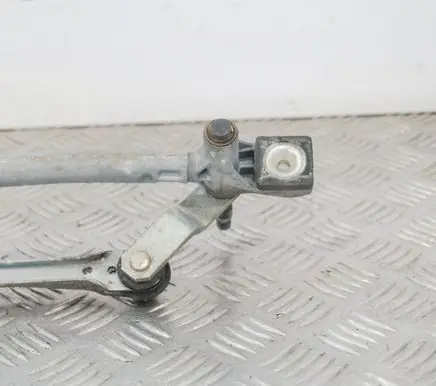 Volvo V60 Front wiper linkage and motor