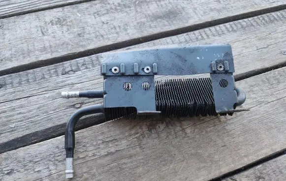 Chrysler PT Cruiser Gearbox / Transmission oil cooler