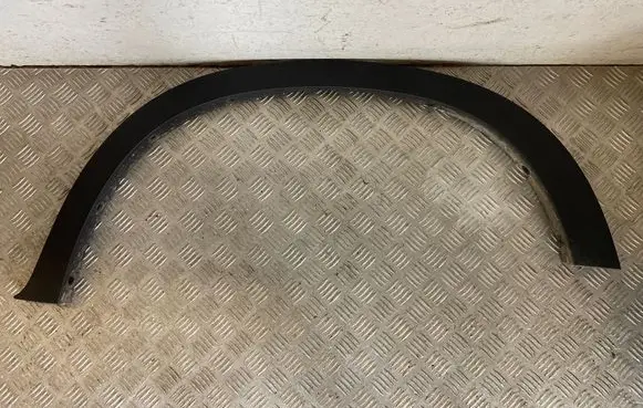 BMW X5 E70 Rear arch trim 7158425