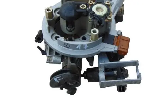 Volkswagen Golf III MONO injection 030133023F 0438201160