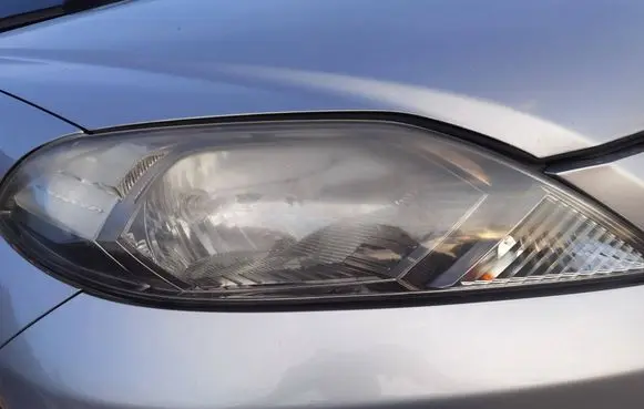 Honda FR-V Headlight/headlamp