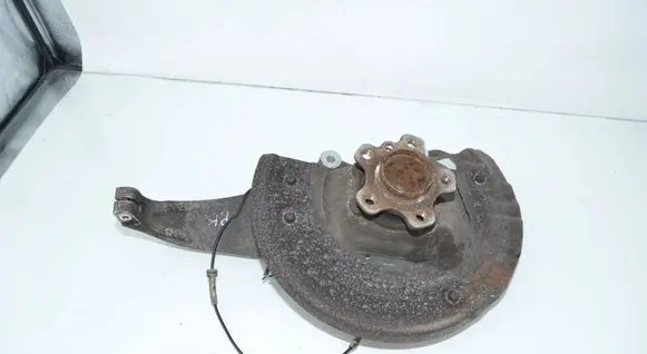 BMW 5 G30 G31 G38 Front wheel hub 6884381 31206884381 6899176