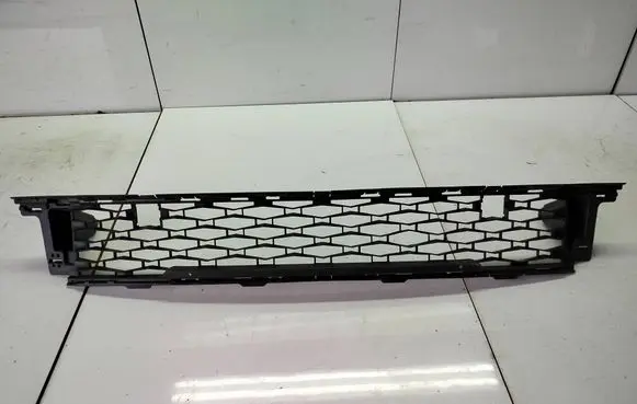 Skoda Karoq Front bumper lower grill 57A853677D