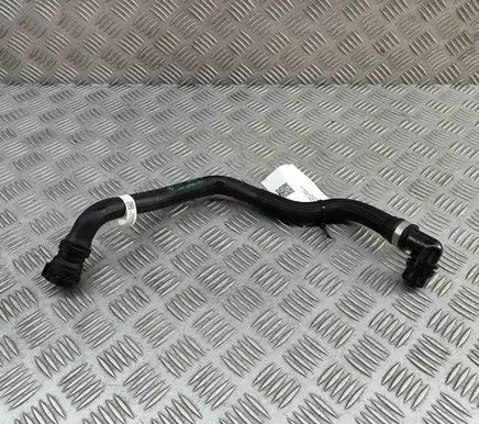 BMW 5 G60 Engine coolant pipe/hose 9886633