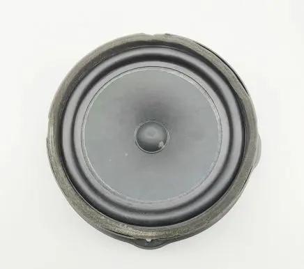 Audi RS Q3 Sportback Front door speaker 83A035415A