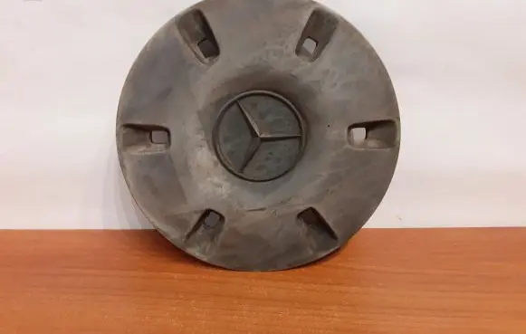 Mercedes-Benz Sprinter W906 R20 wheel hub/cap/trim A9064010025 9894