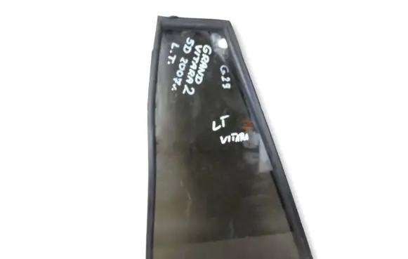 Suzuki Grand Vitara II Rear door window glass DOT20AS3 A001686 43R007953