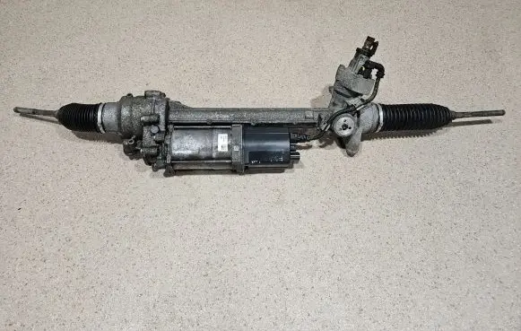 BMW 4 F32 F33 Steering rack 6870469