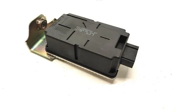 Suzuki Baleno IV Tire pressure control unit 3716068P00