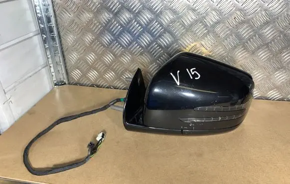 Mercedes-Benz ML W164 Front door electric wing mirror 615571