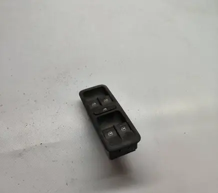 Skoda Yeti (5L) Electric window control switch 5L0867171 1Z0959858B