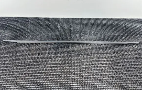 Subaru Impreza IV Front door trim (molding) 