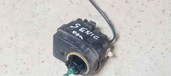 Renault Scenic I Headlight level adjustment motor P7700840141