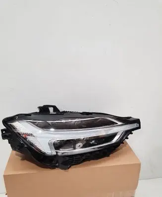 Volvo XC60 Headlight/headlamp 31420412