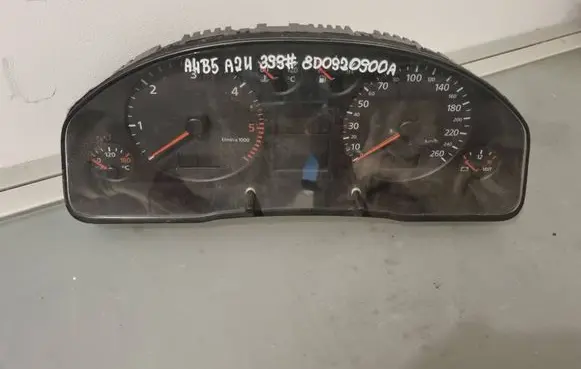 Audi A4 S4 B5 8D Speedometer (instrument cluster) 8D0920900A