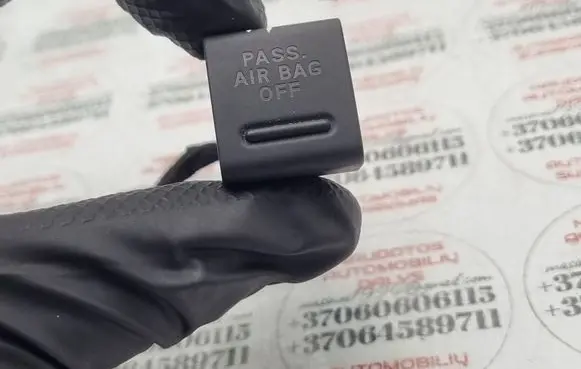Seat Exeo (3R) Passenger airbag on/off switch 8H1919234A