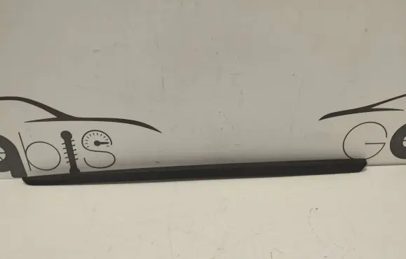 Porsche Cayenne (9Y0 9Y3) Windshield trim 9Y0854328