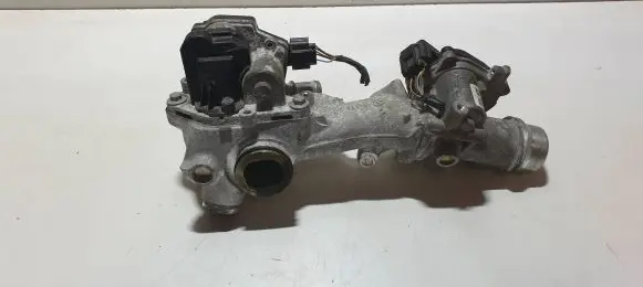 Renault Clio V EGR valve 147170061R r202551459 262025903