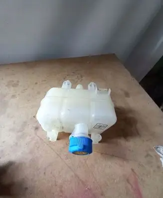 Fiat Ducato Windshield washer fluid reservoir/tank 1358584080