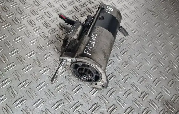 Mitsubishi Pajero Starter motor M008T75074 1810A0
