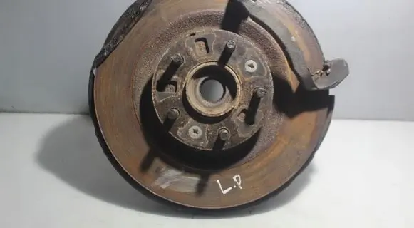Front wheel hub spindle knuckle