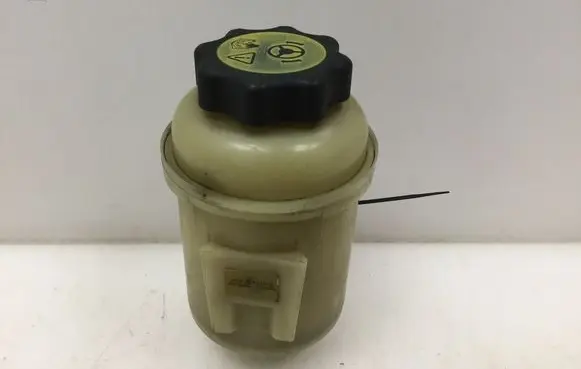 Land Rover Freelander Power steering fluid tank/reservoir QFX100251