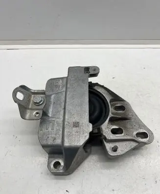 Mercedes-Benz EQA Engine mount bracket A2432402500 ZGS003