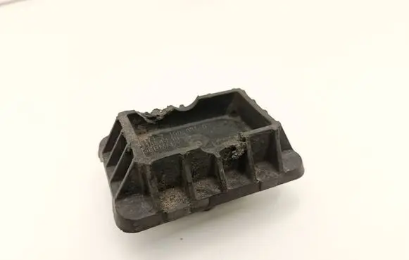 BMW 5 G30 G31 G38 Jacking socket point 7169981