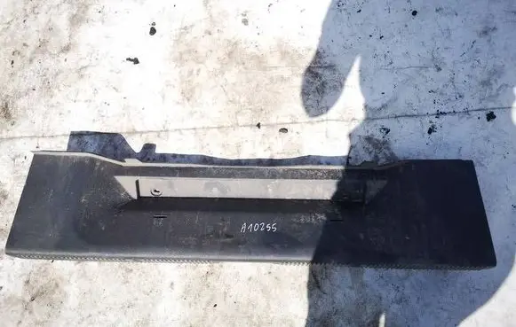 Skoda Yeti (5L) Other trunk/boot trim element 5l6863459a