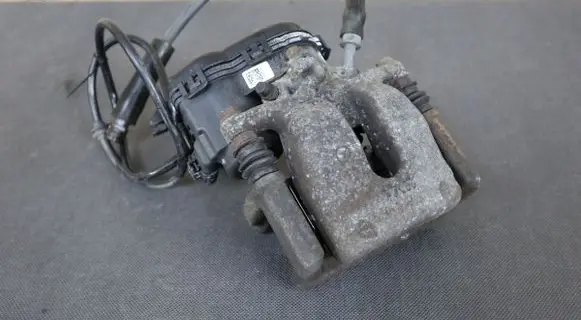 Mercedes-Benz B W246 W242 Rear brake caliper 0004232381 A0004232381 1729060200